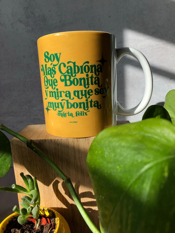 Más Cabrona Que Bonita Mug
