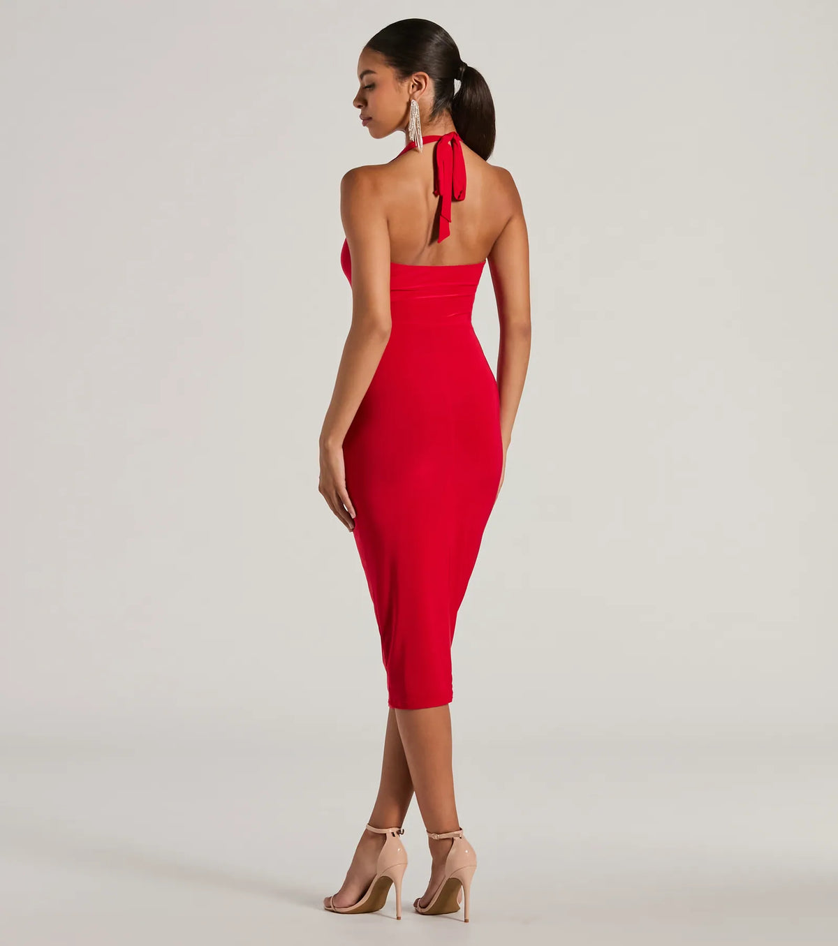 Evening Of Sultry Plunge V-Neck Halter Midi Dress