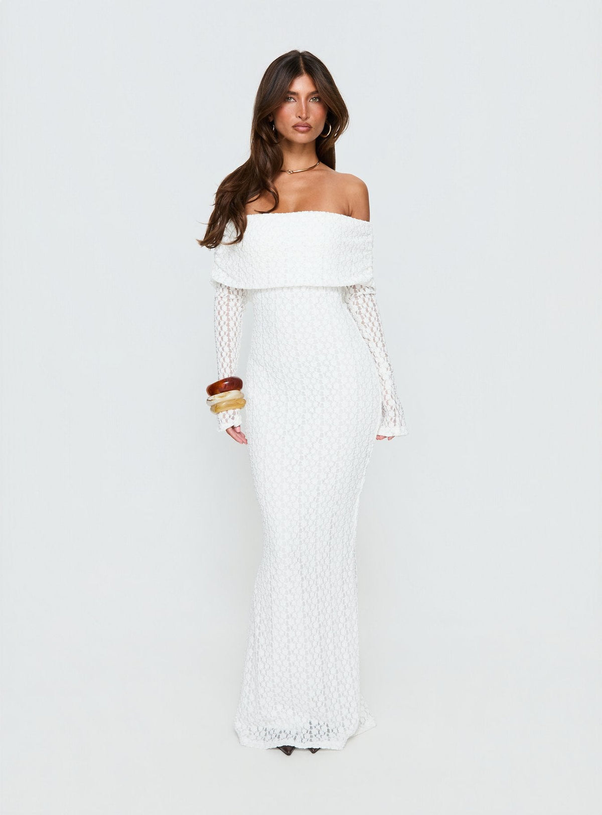 Sofenna Long Sleeve Off Shoulder Maxi Dress White
