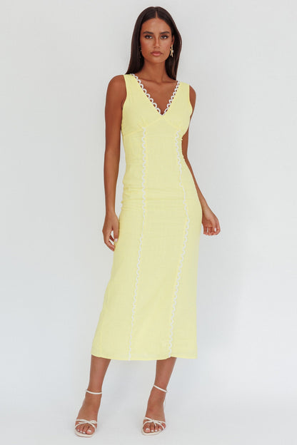 Chamberlain Scallop Trim V-Neck Maxi Dress Butter
