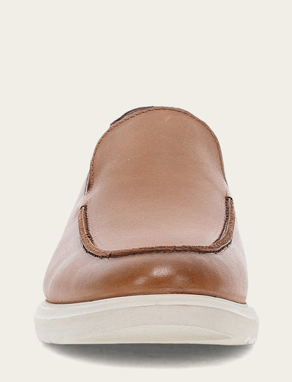 Connor Venetian - Saddle - Front