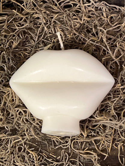 Lips Candle