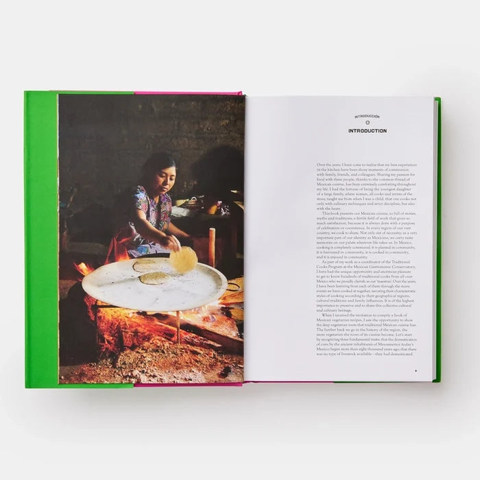 Mexican Vegetarian Cookbook - Book