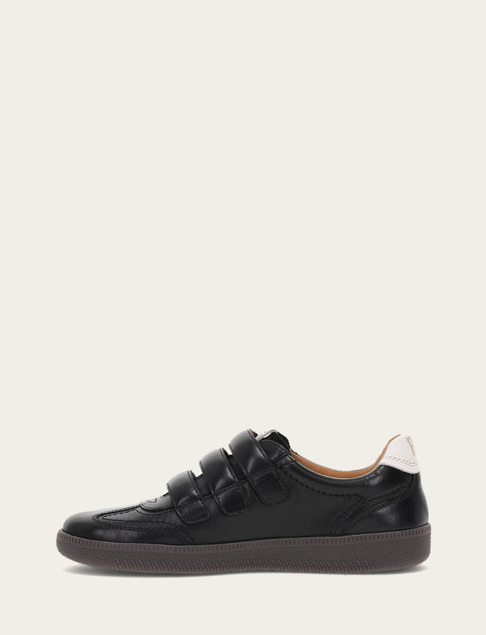 Milly 3 Strap - Black - Inside