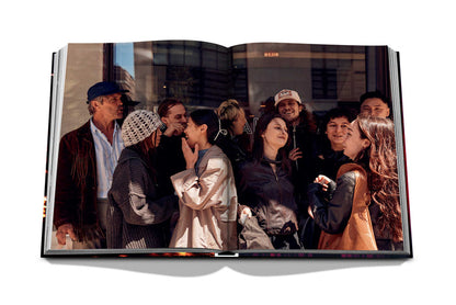 New York Chic - Book