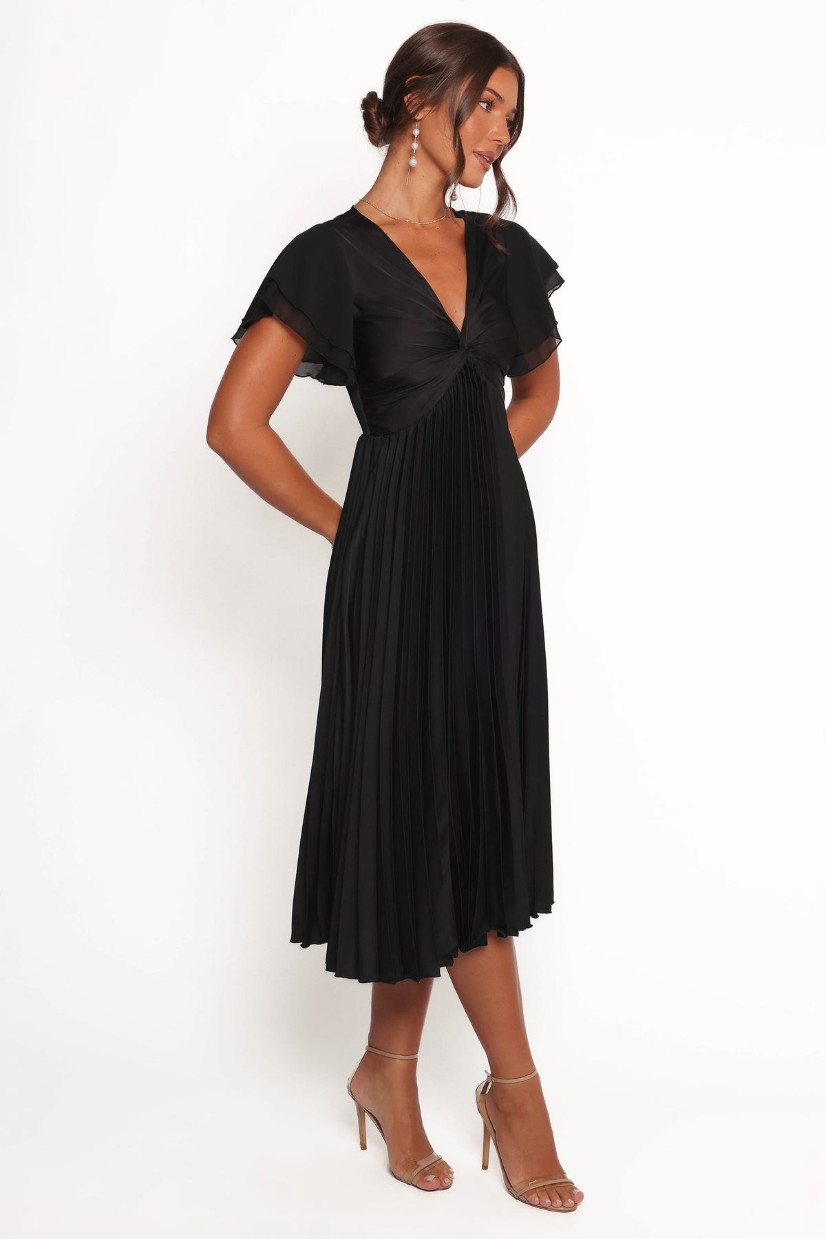 Nova Flutter Sleeve Midi Dress - Black