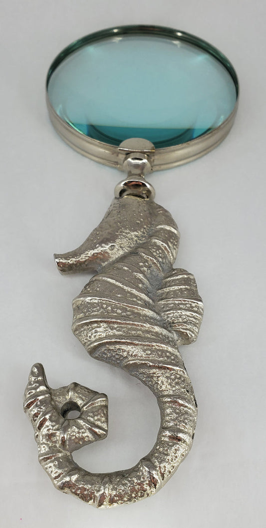 Seahorse Magnifier