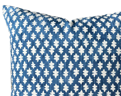 12x18 Lumbar / Anna Blue