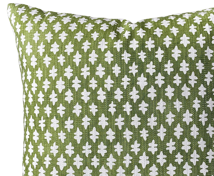 12x18 Lumbar / Anna Green